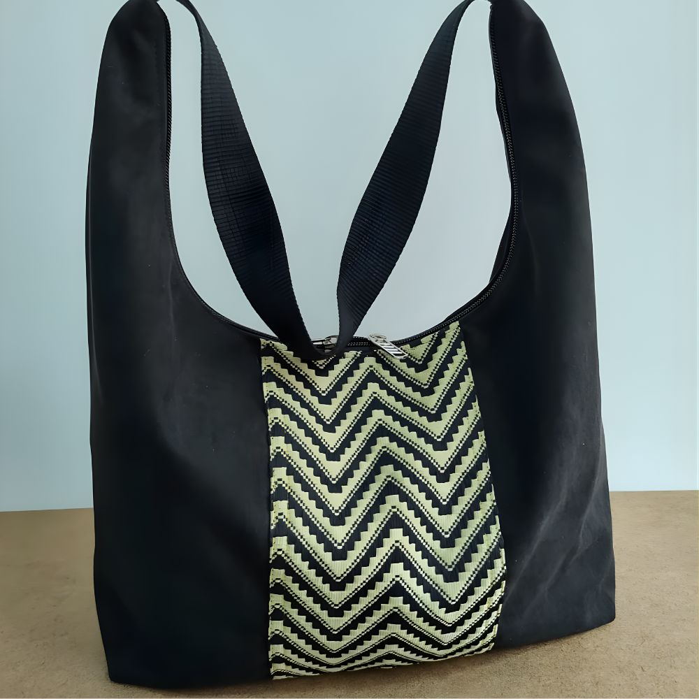 Bolsos Artesanales De Cierre